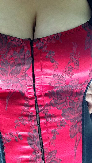 Corset Cutie: CherryTattoo's Curvy Tease