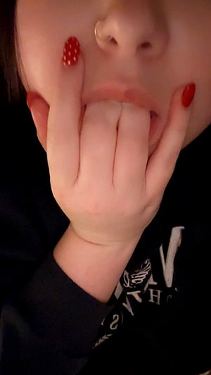 Put your fingers in my mouth just like this? 😏