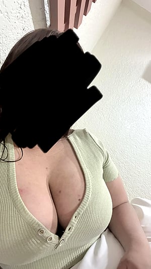yay, hotwife here F[28]