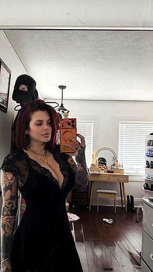 Bold in Black and Looking Fine