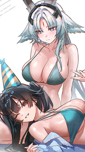Chen's birthday lap pillow moment