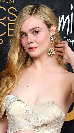 Elle Fanning Looking So Fine