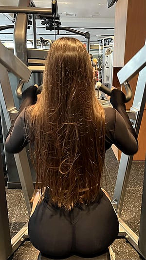 Loirinha Brings the Heat: A Tease You Can't Miss