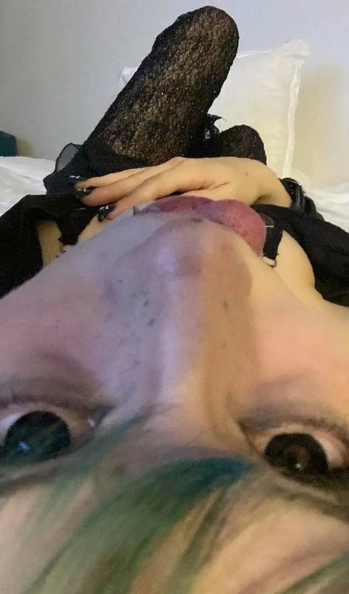 Feeling brave and a little flirty today picture 1 of 1