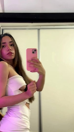 Olivia Looks Impeccable from Spain