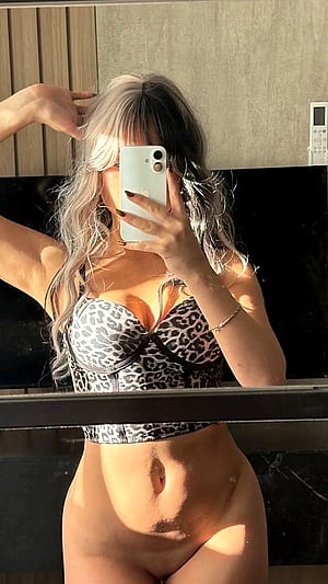 can I be your average punkgirl gf?