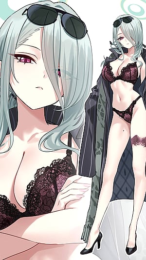 Mina from Blue Archive Steals the Spotlight
