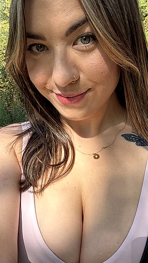 i just want it to get warm outside again so I can give head in the woods 😜