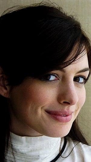 Anne Hathaway Stuns in Sultry New Photo