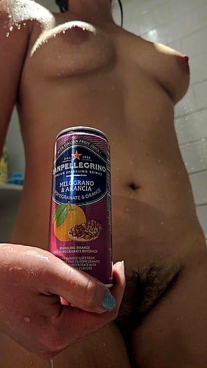 San Pellegrino pomegranate & orange vibes? Absolute mood.
