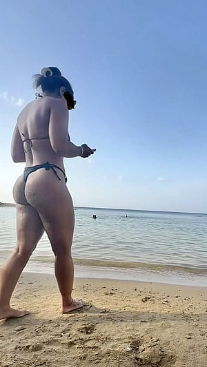 Not sure if having the biggest thighs at the beach is a flex, but here I am