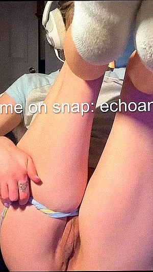 Wide Open Gaping Tease from Blue_angel200_