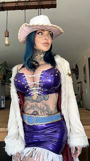 Ride 'em Cowboy - BChungOK's Bold Look