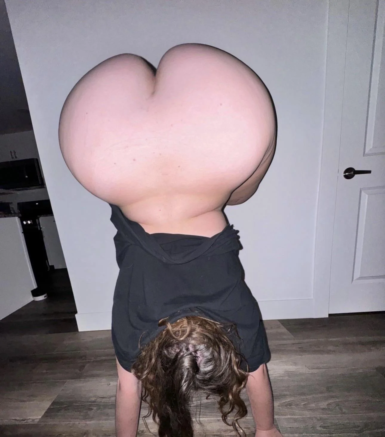 Give Me a Try: SLIMthickn's Alluring Ass Appeal picture 1 of 1