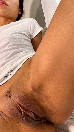 Guess Who's Live Tonight at 9pm EST? 😏