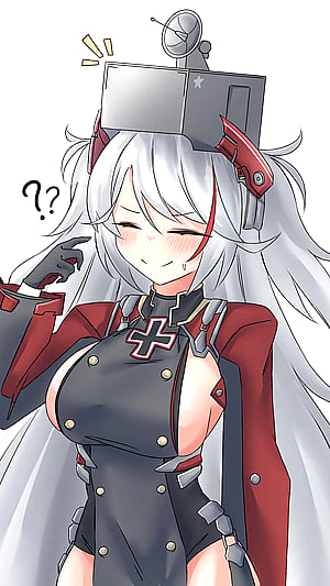 Silliness Hat 😉 Prinz Eugen Serving Looks